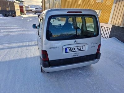 Begagnad Citroën Berlingo 109 HK (80 kW) 2004 Minibuss