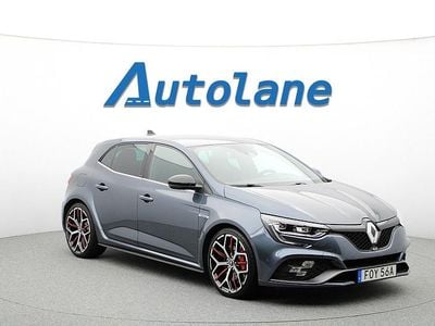 Grå metallic Begagnad 2019 Renault Mégane IV Trophy Halvkombi | 329 900 kr (Marknadspris)