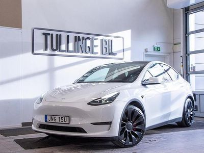 Vit Begagnad 2022 Tesla Model Y Performance SUV | 439 900 kr (Marknadspris)