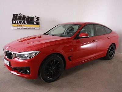 Röd Begagnad 2013 BMW 320 Gran Turismo Sport Line Halvkombi | 159 500 kr (Marknadspris)