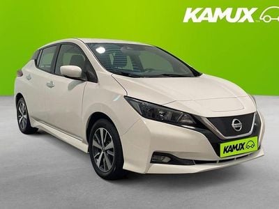 Vit Begagnad 2021 Nissan Leaf N-Connecta Halvkombi | 149 800 kr (Bra pris)