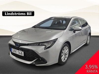 Silver Begagnad 2023 Toyota Corolla Active Kombi | 274 900 kr (Marknadspris)
