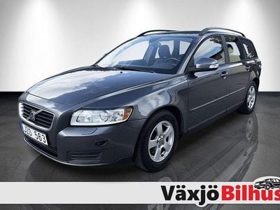 Grå Begagnad 2009 Volvo V50 Kinetic Kombi | 69 900 kr (Dyr)