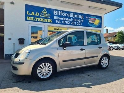 Begagnad Renault Modus 112 HK (82 kW) 2006 Ljusgrå Minibuss