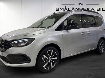 Silver Begagnad 2023 Mercedes EQT200 Minibuss | 379 000 kr