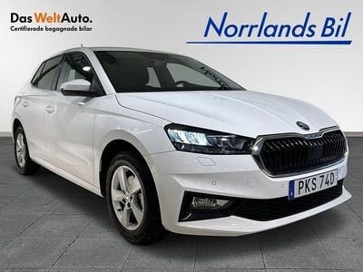 Begagnad Skoda Fabia Style 110 HK (80 kW) 2022 Candy white Halvkombi
