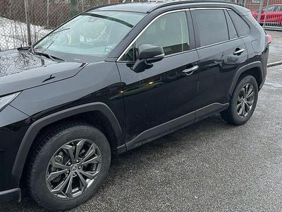 Begagnad 2022 Toyota RAV4 Hybrid SUV | 320 000 kr (Bra pris)