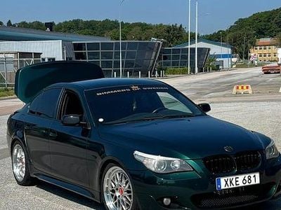 British racing green metallic Begagnad 2006 BMW 530 Sedan | 69 000 kr (Lite dyr)