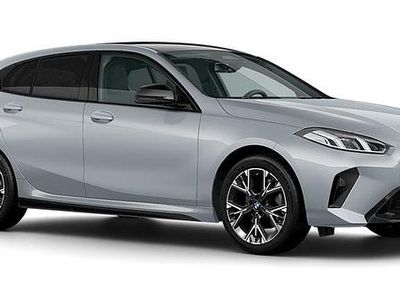Grå Ny 2025 BMW 120 Halvkombi | 462 900 kr