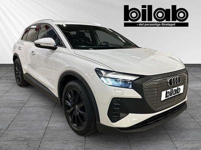 Vit Begagnad 2023 Audi Q4 e-tron Proline SUV | 329 000 kr (Marknadspris)
