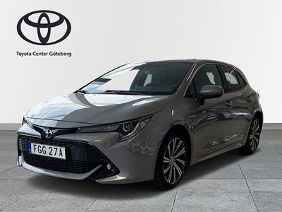 begagnad Toyota Corolla Hybrid Corolla Verso1,8 5D STYLE SPI 2021, Kombi