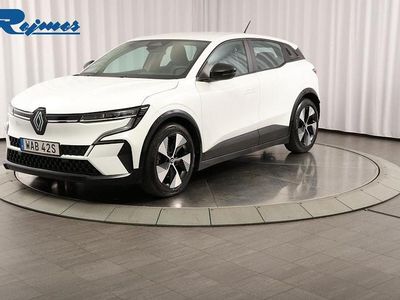 Vit Begagnad 2023 Renault Mégane IV | 234 800 kr