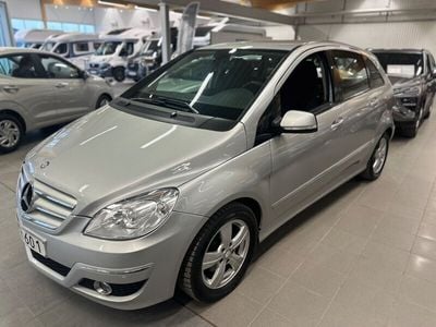 Mercedes B180