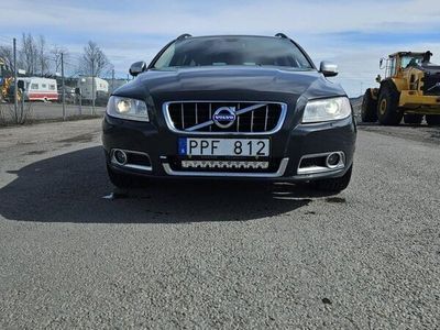 begagnad Volvo V70 D5 AWD Geartronic Momentum Euro 5