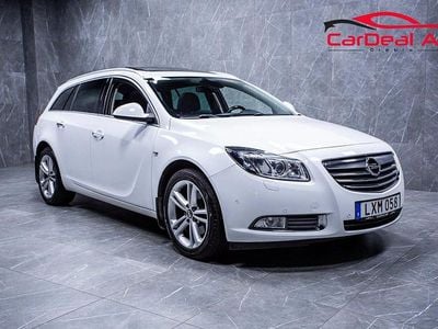 Begagnad Opel Insignia Cosmo 161 HK (118 kW) 2011 Vit Kombi