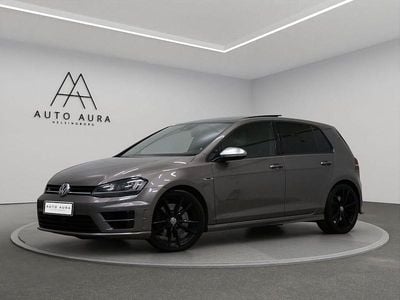 Begagnad VW Golf VII R 301 HK (221 kW) 2016 Grå (grå metallic) Halvkombi
