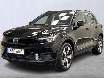 Svart Begagnad 2022 Volvo XC40 Core SUV | 319 900 kr