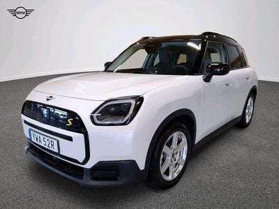 Vit Begagnad 2024 Mini Countryman SUV | 404 900 kr (Bra pris)