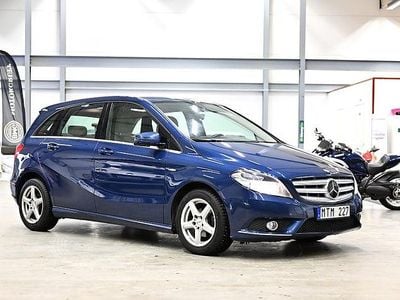 Blå Begagnad 2012 Mercedes B180 Minibuss | 119 900 kr (Marknadspris)