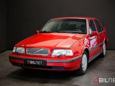 Röd Begagnad 1994 Volvo 460 Sedan | 49 900 kr