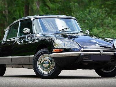 Begagnad Citroën DS 131 HK (96 kW) 1974 Grå Sedan