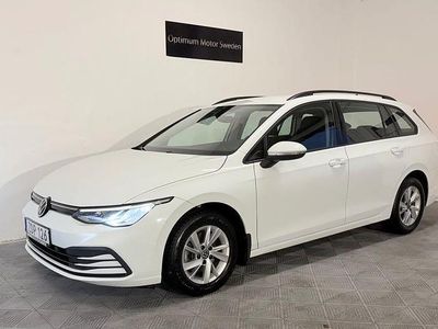 Begagnad VW Golf VIII 131 HK (96 kW) 2021 Vit Kombi