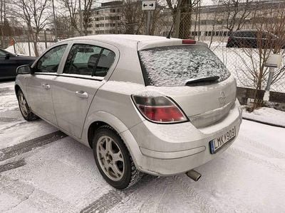 Begagnad Opel Astra 115 HK (84 kW) 2009