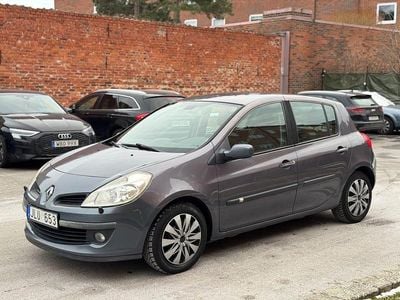 Begagnad Renault Clio R.S. 101 HK (74 kW) 2008 Halvkombi