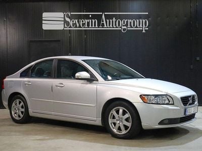 Ljusgrå Begagnad 2009 Volvo S40 Sedan | 119 900 kr