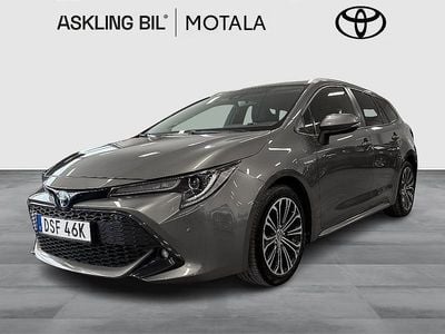 Begagnad Toyota Corolla Style 184 HK (135 kW) 2019 Grön Kombi