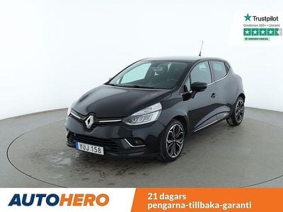 Svart Begagnad 2018 Renault Clio IV Intens Halvkombi | 107 000 kr (Marknadspris)