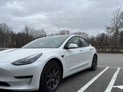 begagnad Tesla Model 3 Long Range AWD