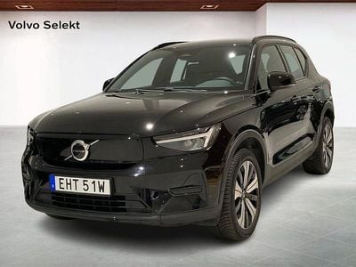 Svart Begagnad 2023 Volvo XC40 Core SUV | 309 000 kr (Bra pris)