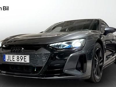 Grå Begagnad 2024 Audi e-tron GT quattro Advanced Sedan | 849 000 kr (Bra pris)