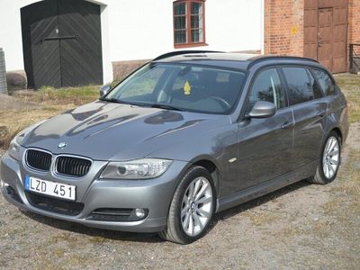 begagnad BMW 320 i Touring - Comfort, Dynamic, Sport