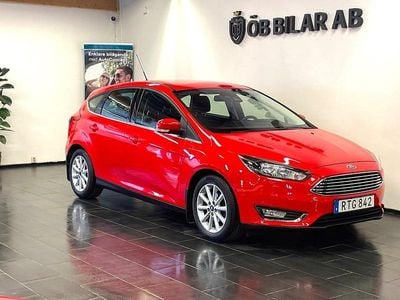 Begagnad Ford Focus Titanium 95 HK (69 kW) 2016 Röd