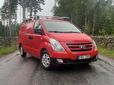 Hyundai H-1