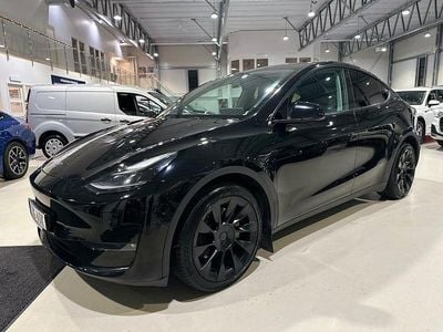 Svart Begagnad 2022 Tesla Model Y Long Range AWD SUV | 369 900 kr (Marknadspris)