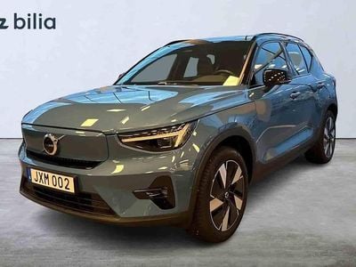 Blå Begagnad 2024 Volvo XC40 Single Motor Extended Range SUV | 429 900 kr