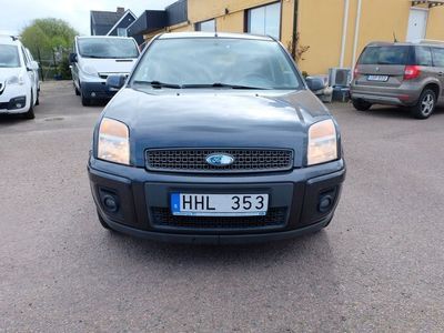 begagnad Ford Fusion 1.4 Euro 4 Fint skick