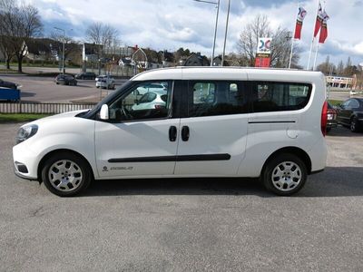 begagnad Fiat Doblò Maxi 1,6 Multijet L2 *5-Sits* 105hk Euro 6