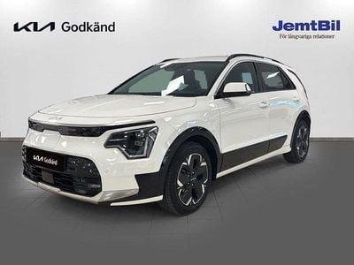 Vit Begagnad 2023 Kia e-Niro SUV | 319 000 kr (Marknadspris)