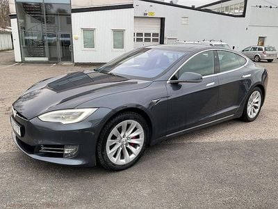 Grå Begagnad 2017 Tesla Model S Halvkombi | 262 000 kr