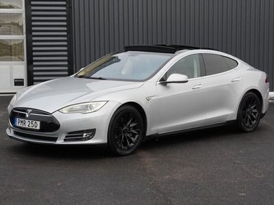 begagnad Tesla Model S 85 Panoramatak Free supercharge V-hjul 2014, Sedan