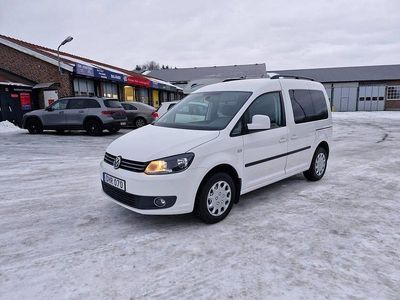 Begagnad VW Caddy 109 HK (80 kW) 2014 Vit Minibuss
