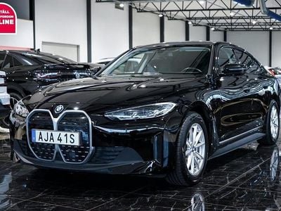 Svart Begagnad 2023 BMW i4 Sedan | 439 500 kr (Marknadspris)