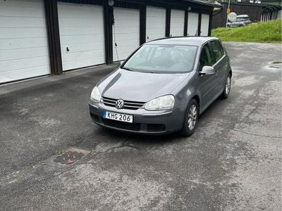 VW Golf V