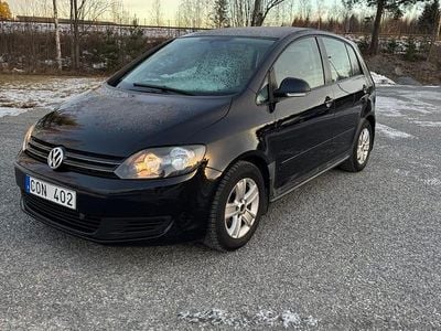 Begagnad 2010 VW Golf VI Halvkombi | 75 000 kr (Marknadspris)