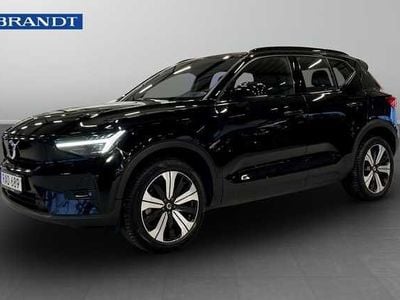 Svart Begagnad 2023 Volvo XC40 Single Motor SUV | 344 900 kr (Marknadspris)