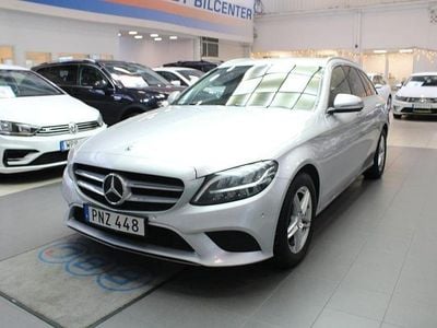 Begagnad Mercedes C200 Avantgarde 150 HK (110 kW) 2018 Silver Kombi
